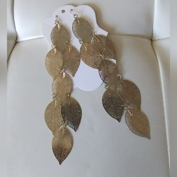 New Tiered Long Leaf Earrings, Shoulder Duster Style - Picture 8 of 10